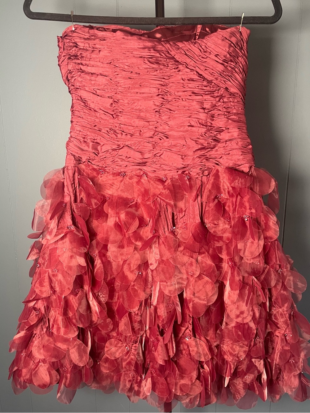 Y2K Vintage Sue Wong Ruched Beaded Floral Appliqué Mini Dress Burgundy Size 4 - Picture 4 of 7